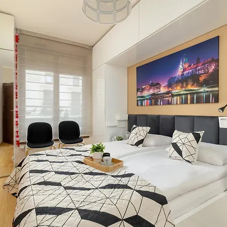 Daire Beautiful With Free Parking In Kazimierz District By Renters Krakow