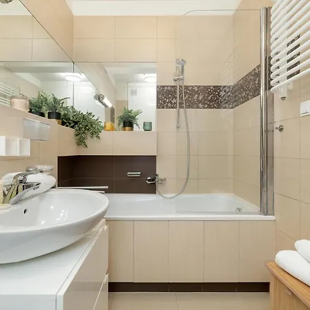 Daire Beautiful With Free Parking In Kazimierz District By Renters *