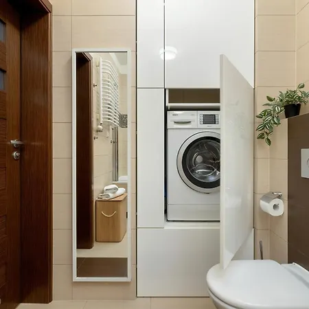 Beautiful With Free Parking In Kazimierz District By Renters Apartament